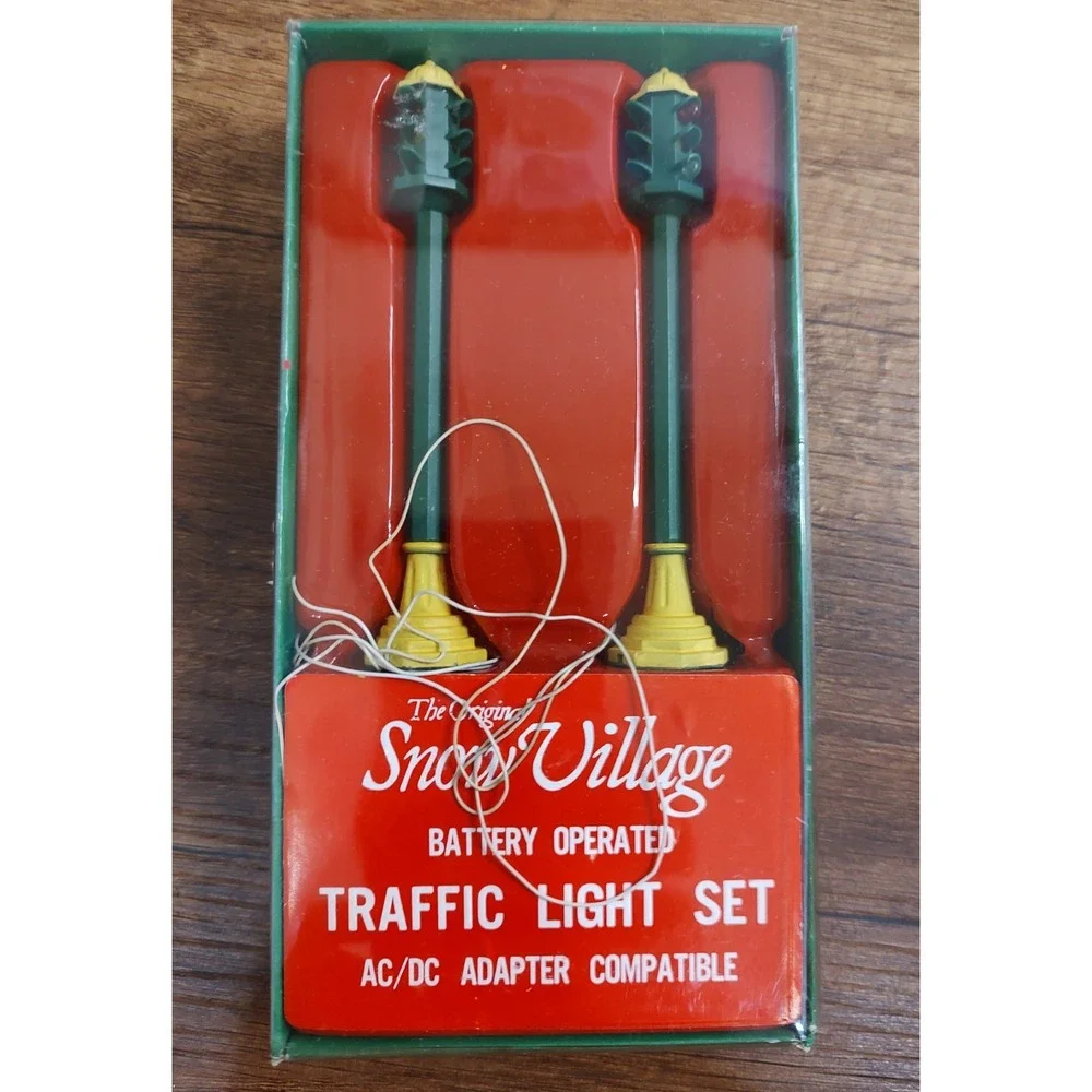 Dept 56 Snow Village Accessories Traffic Lights Set Of 2 Work Blinks Red Green